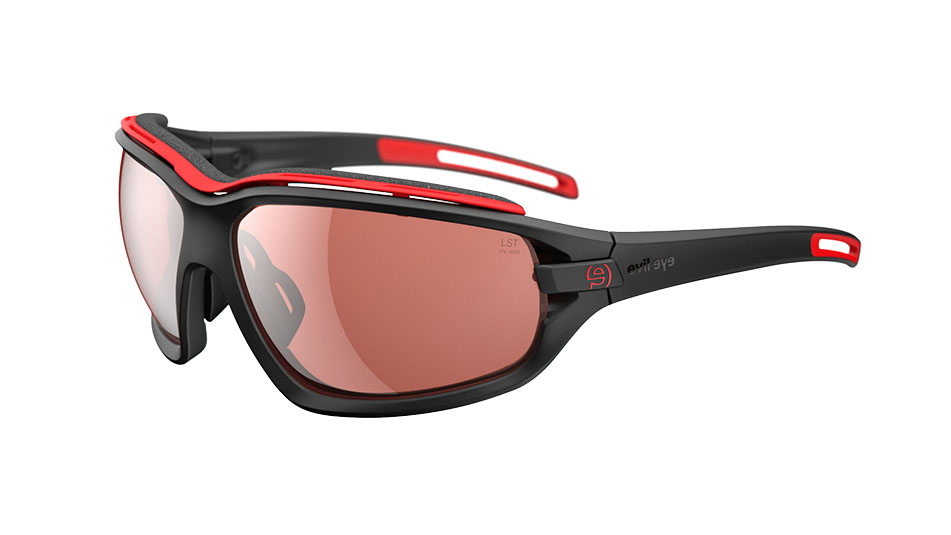 evil_eye_0013_e003_75_9000_black_matt_LST_active_silver_BG_white_Sid