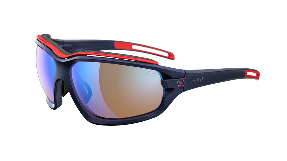 evil_eye_0014_e003_75_4500_navy_met_LST_bluelight_vario_blue_BG_white_Sid